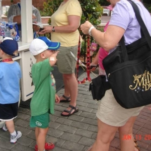 WaltDisney2008_1481xx