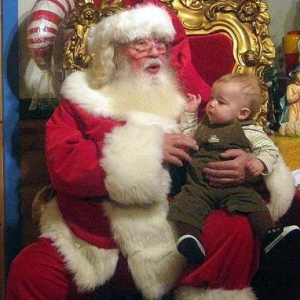 Maxwell & Santa