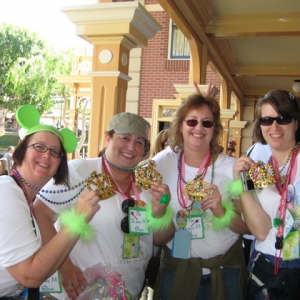 DIS Ladies at Disneyland - Saturday 3/7/2009