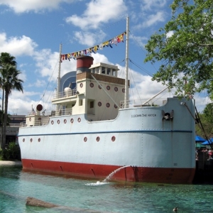 Hollywood Studios-Boat