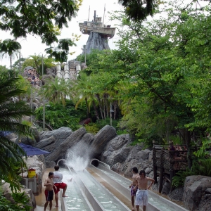 Typhoon-Lagoon-05