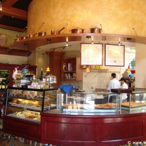 Downtown-Disney-DL-136