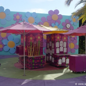Pop_Century_Resort_Pool_03