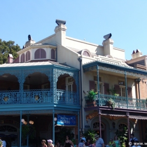 New-Orleans-Square-25