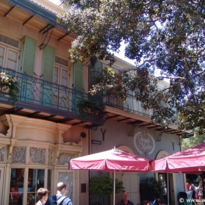 New-Orleans-Square-59