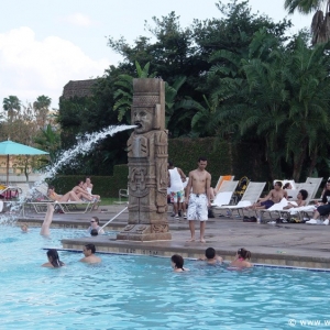 Coronado_Springs_Resort_Pool_39