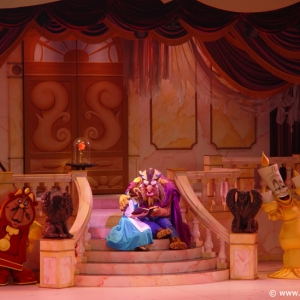 Beauty_and_the_Beast_Stage_Show_17