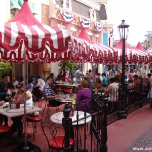 Main-Street-USA-DL-72