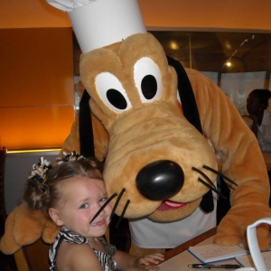Chef Mickey's w/ Pluto n Ellie