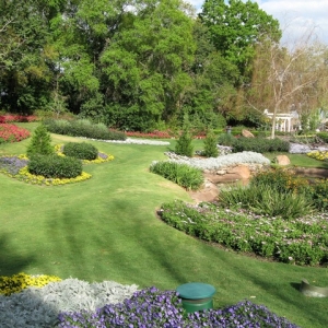 EPCOT Flower and Garden-Canada