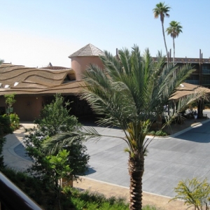 Kidani Village walkway from main entrance