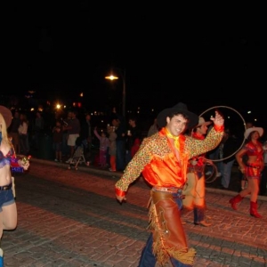 Universal_Studios_Mardi_Gras_27