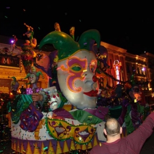 Universal_Studios_Mardi_Gras_44