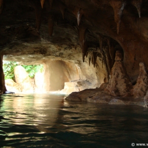 Discovery_Cove_Tropical_Pool_13