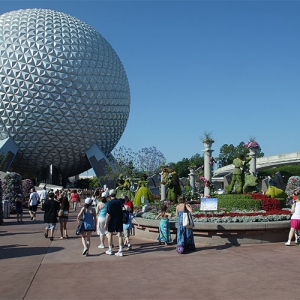 Epcot F&G entrance