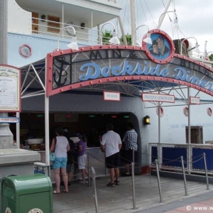 Min and Bill's Dockside Diner