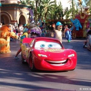 Pixar_Play_Parade_01