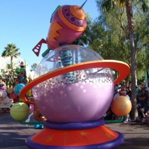 Pixar_Play_Parade_35