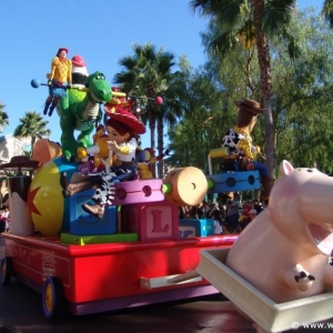 Pixar_Play_Parade_39