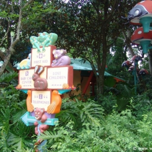 Animal_Kingdom_Baby_Care_Center_01