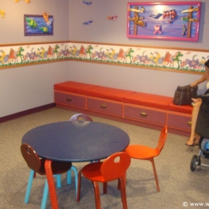 Animal_Kingdom_Baby_Care_Center_10