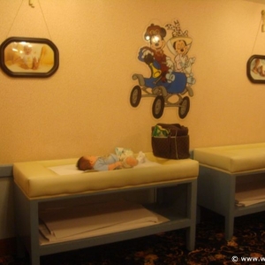 Magic_Kingdom_Baby_Care_Center_02