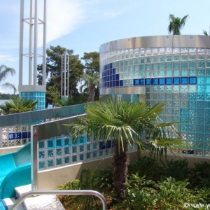 Bay_Lake_Tower_Pool_05