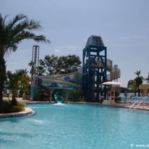 Bay_Lake_Tower_Pool_18