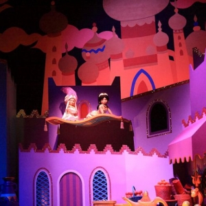 Hong Kong Disneyland- It's a Smallworld