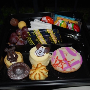 Fantasmic! Dessert Box