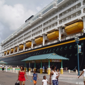 Nassau-Bahamas-01