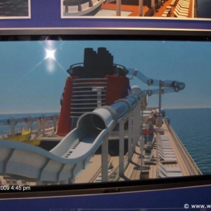 Disney Dream AquaDuck Slide 01