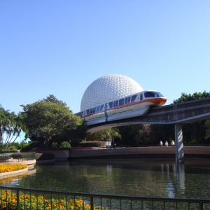 Epcot_Monorail