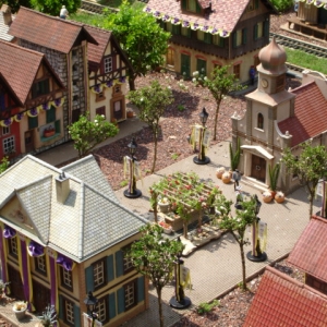 German train plaza