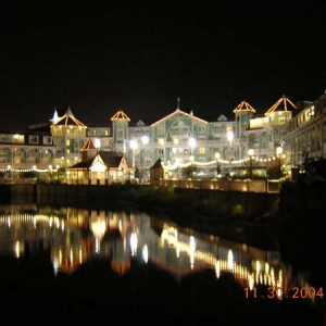 Boardwalk_reflections
