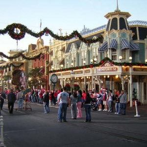 MK_parade_03