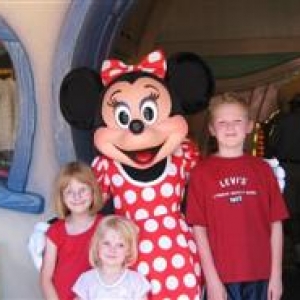 kidsAndMinnie_WinCE_