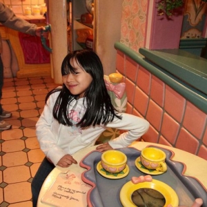 Lauren_and_Cookies_resized