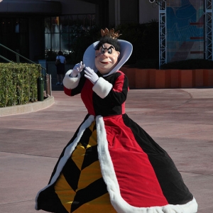 Queen_of_Hearts_resized