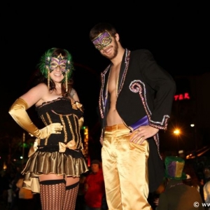 Universal_Mardi_Gras_011