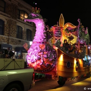 Universal_Mardi_Gras_Parade_016