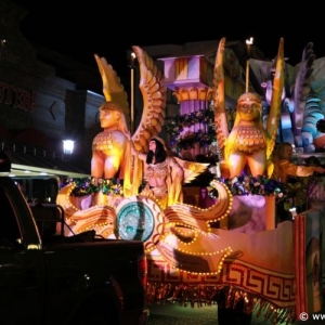 Universal_Mardi_Gras_Parade_059