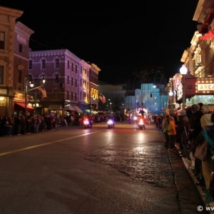 Universal_Mardi_Gras_Parade_109