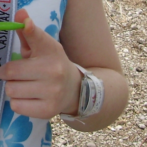 dcl_wrist
