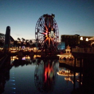 california adventure ,mickeys fun wheel