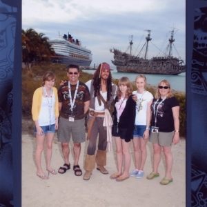 DCL17_443_x_600_