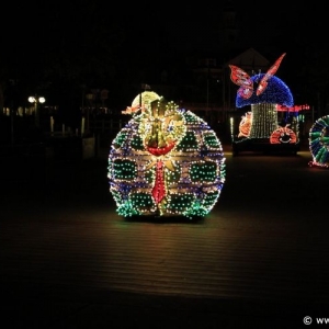 Main-Street-Electrical-Parade-10