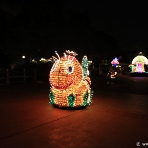 Main-Street-Electrical-Parade-16