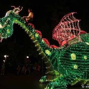 Main-Street-Electrical-Parade-85