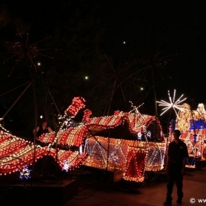 Main-Street-Electrical-Parade-95